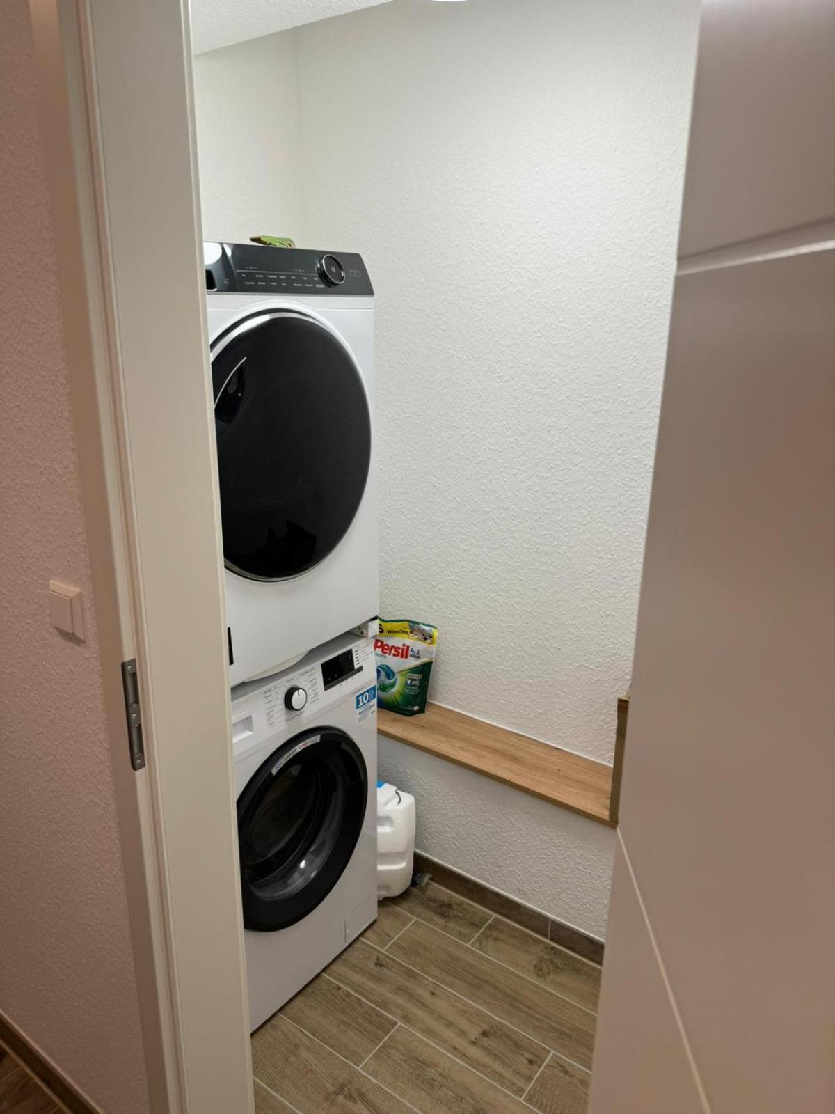 Studio Zimmer In Innenstadt Karlsruhe Exterior photo
